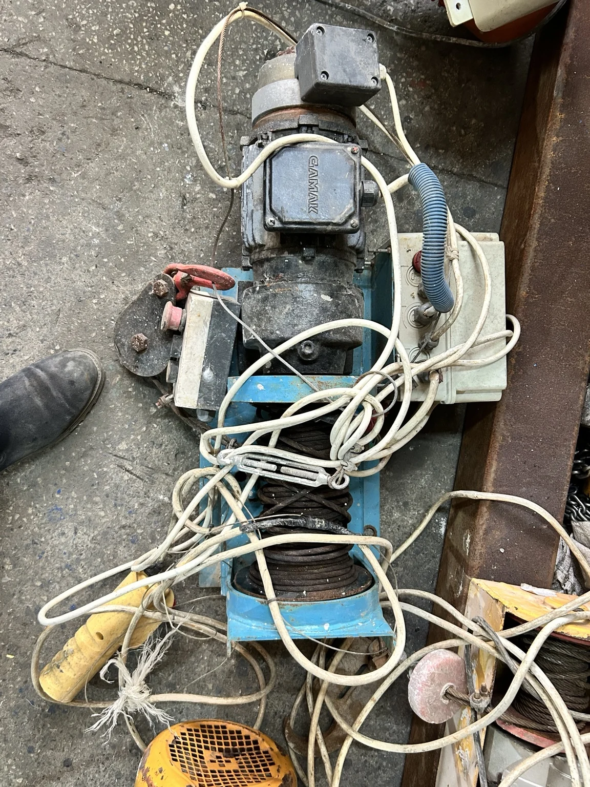 Caraskal bakım öncesi motor kablo ve tambur grupları